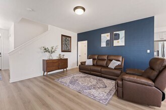 2052 NE Ancestry Ct in Bend, OR - Building Photo - Building Photo