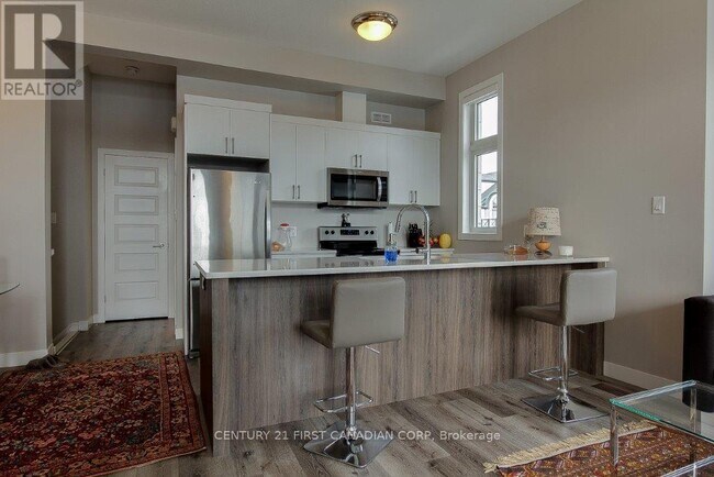 275 Callaway Rd in London, ON - Building Photo - Building Photo