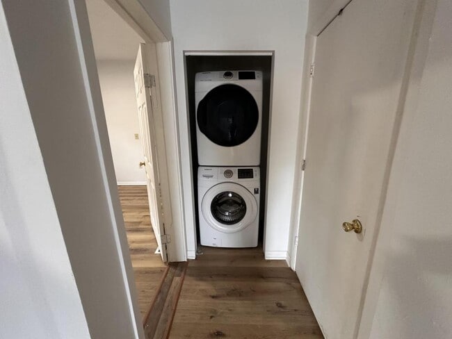 property at 3301 W 11th St