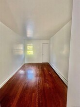 10 Mechanic St in Glen Cove, NY - Building Photo - Building Photo