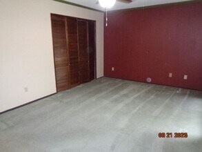 44121 Planet Cir in Lancaster, CA - Building Photo - Building Photo