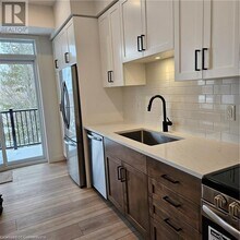 824 Woolwich St in Guelph, ON - Building Photo - Building Photo