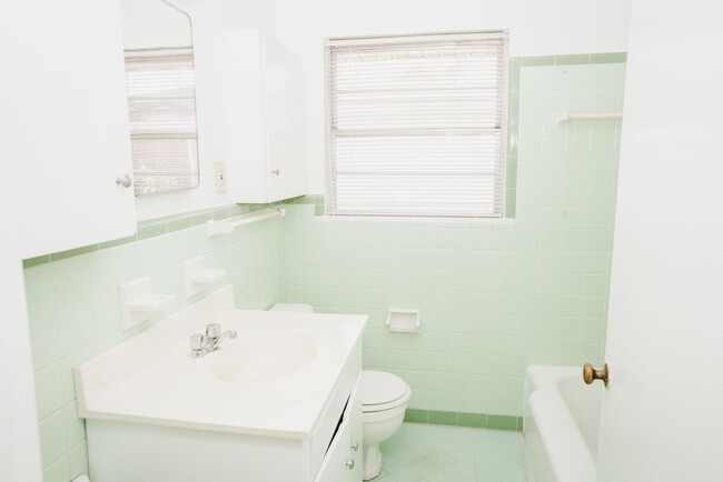 825 Cardinal St in Shreveport, LA - Building Photo - Building Photo