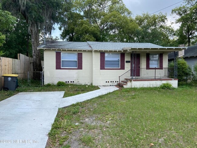 property at 1624 Linden Ave