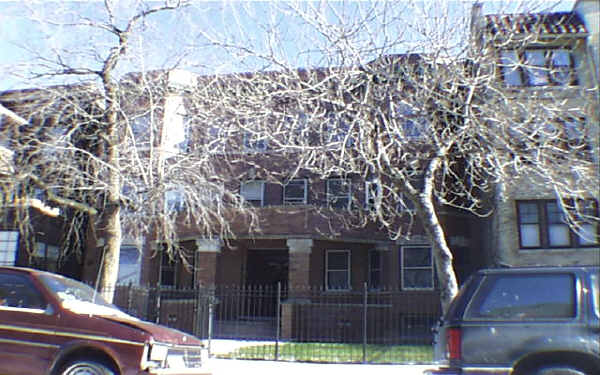 5907-5909 N Winthrop Ave in Chicago, IL - Building Photo