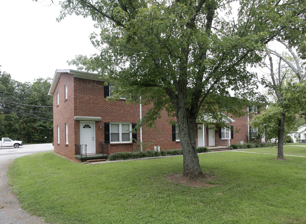 Piedmont Apartments in Easley, SC - Building Photo