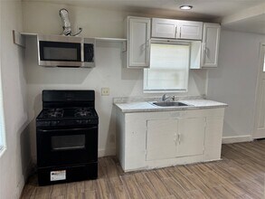 6709 Kassarine Pass in Houston, TX - Building Photo - Building Photo