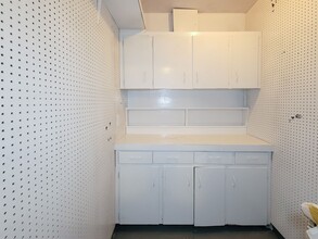 1703 Raintree Dr in Baytown, TX - Building Photo - Building Photo