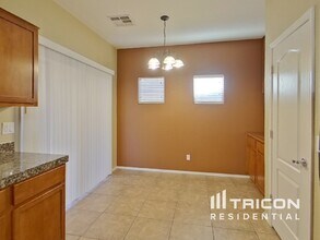 18509 N 20th Pl in Phoenix, AZ - Building Photo - Building Photo