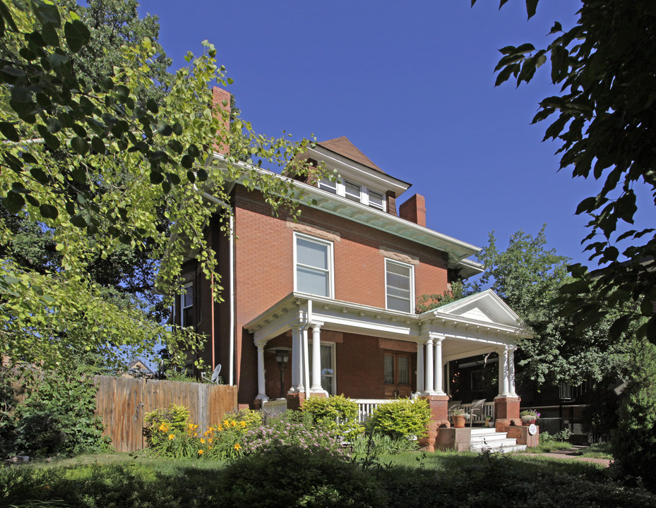 1421 Clayton St in Denver, CO - Foto de edificio