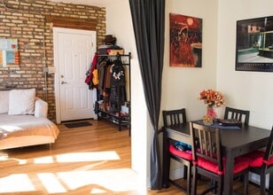 1018 N Campbell Ave in Chicago, IL - Building Photo - Building Photo