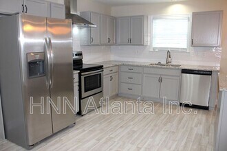 1143 Smith St SW in Atlanta, GA - Building Photo - Building Photo