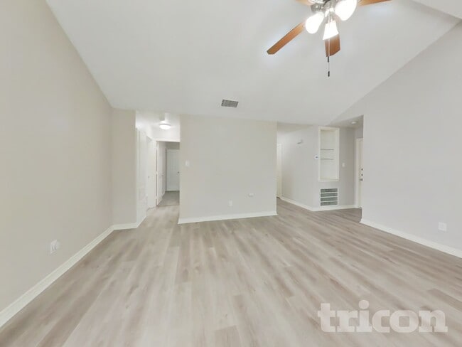 2214 Townhall Ln in Katy, TX - Building Photo - Building Photo