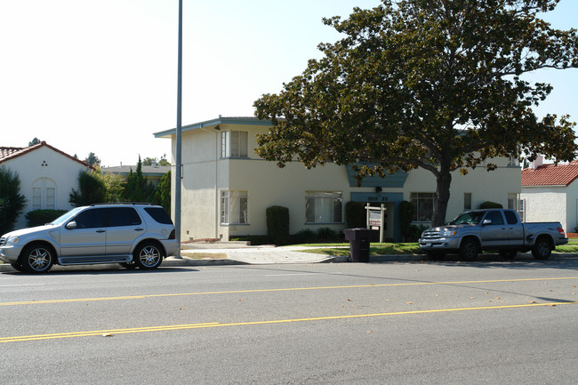 Wilson Terrace in Glendale, CA - Foto de edificio - Building Photo