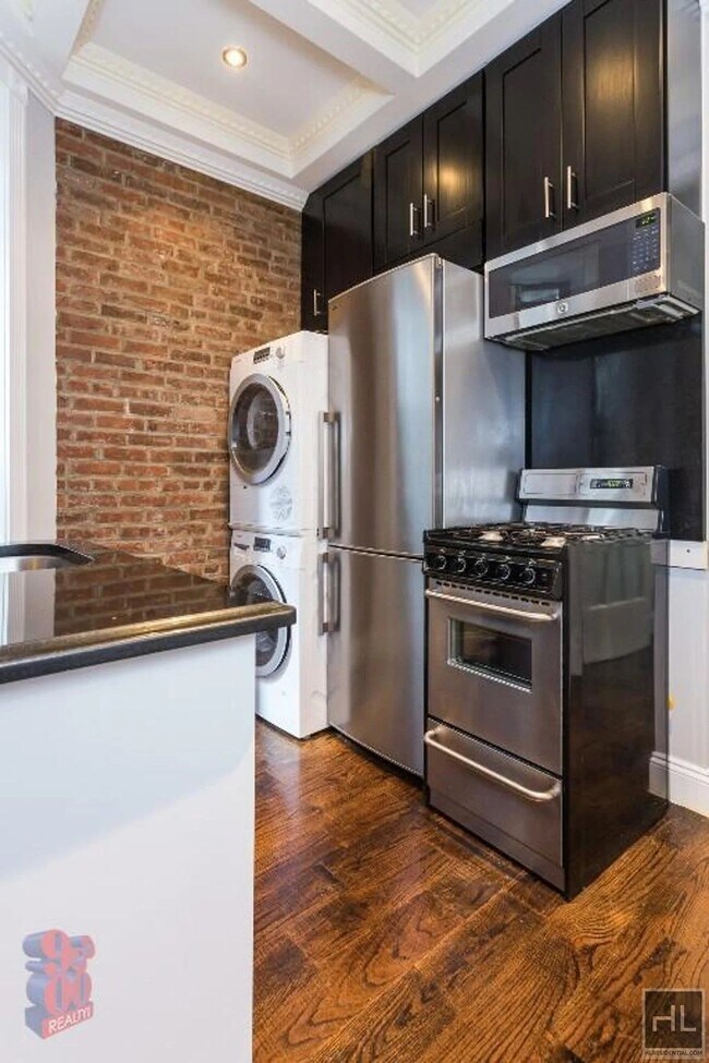 72 W 108th St in New York, NY - Building Photo - Building Photo