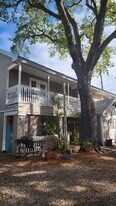 803 Indian River Dr, Unit B in Sebastian, FL - Building Photo