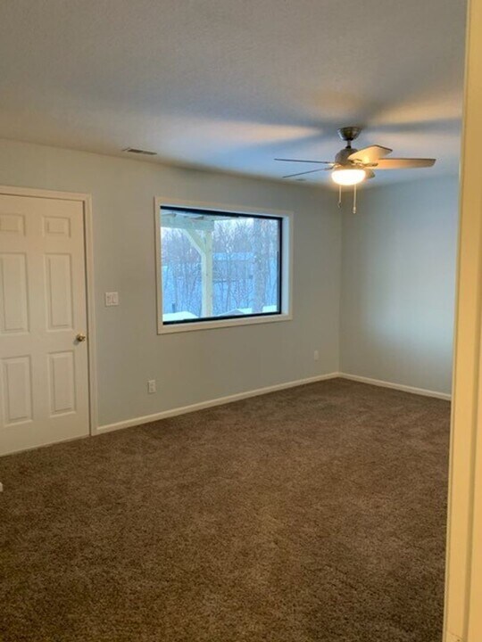 886 Wading Bird Rd, Unit 886-1 Wading Bird in Camdenton, MO - Building Photo