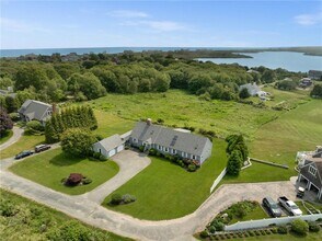 295B Carpenter Dr in South Kingstown, RI - Building Photo - Building Photo