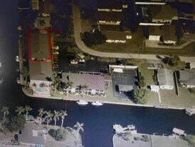 4928 Vincennes St in Cape Coral, FL - Building Photo