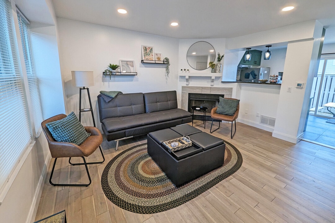 7690 Barkwood Dr, Unit 7690 in Columbus, OH - Building Photo