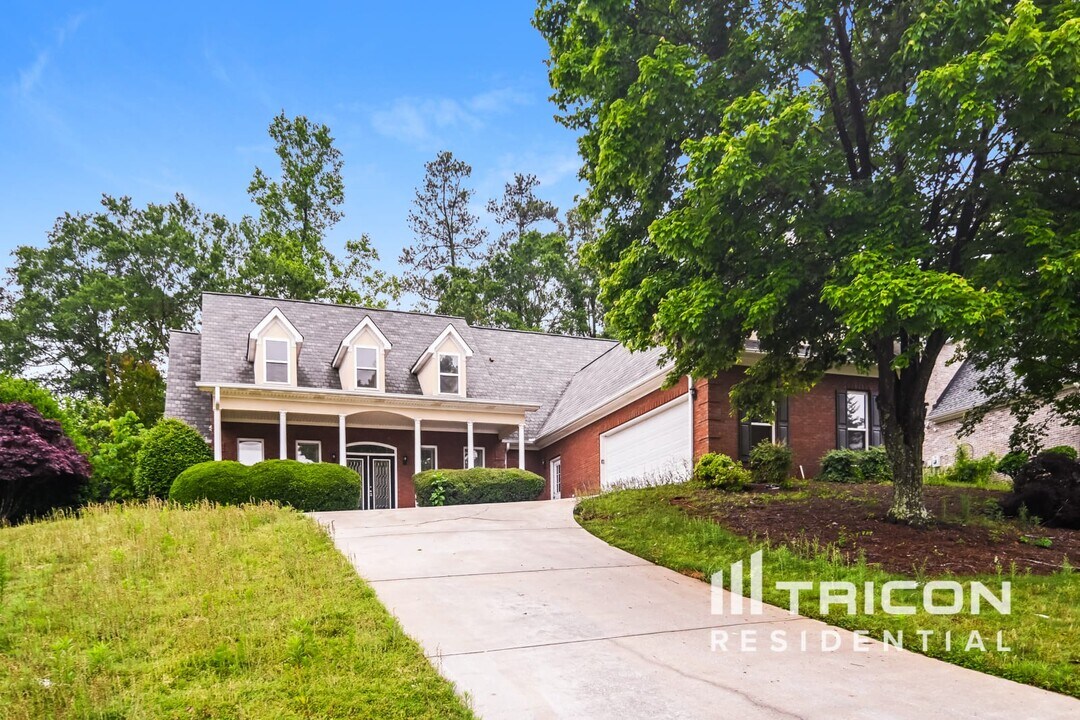 227 English Oaks Ln in Mcdonough, GA - Building Photo