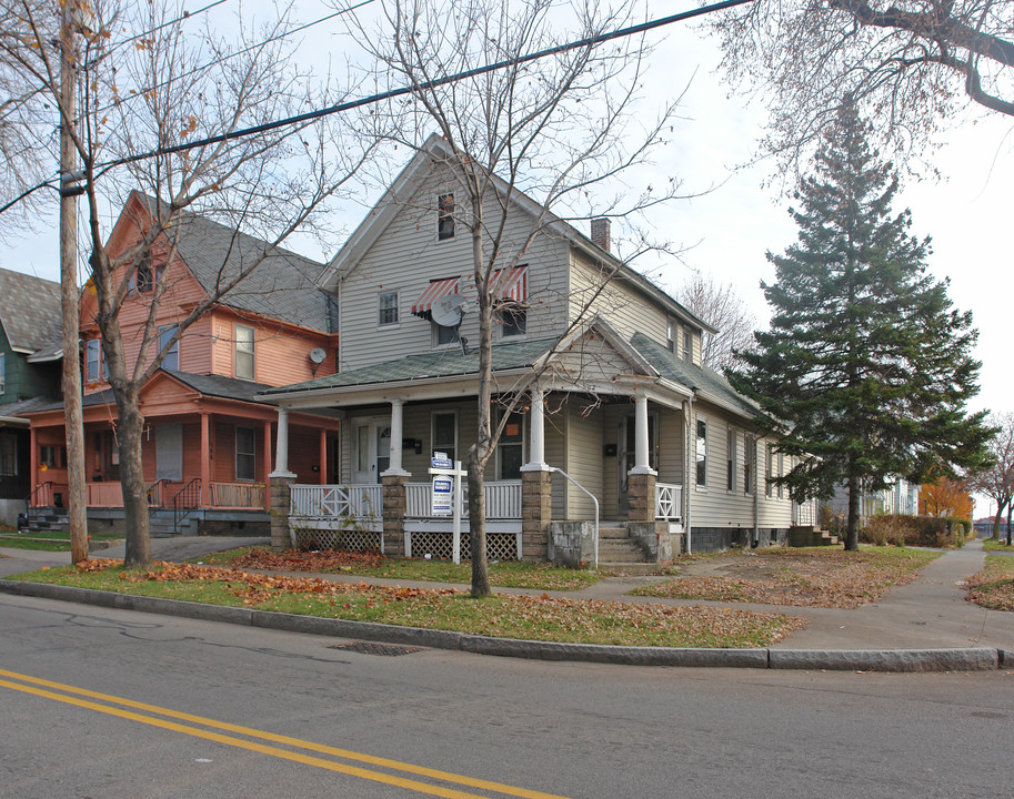 582 Child St in Rochester, NY - Building Photo