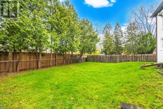 486 Holtby Ave in Burlington, ON - Building Photo - Building Photo