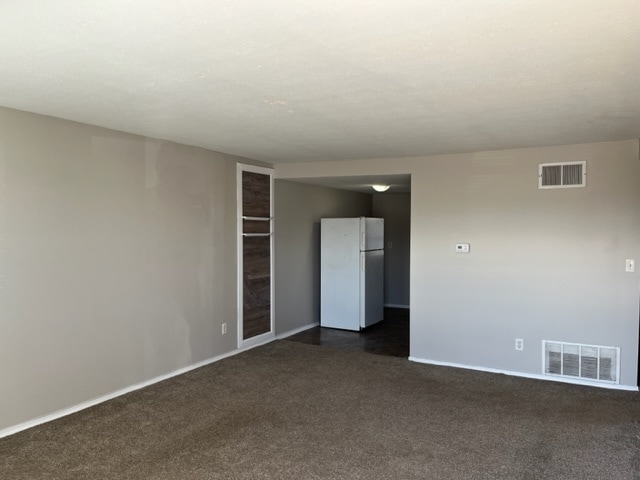 8 Lee Dr, Unit 8 in Martinsville, IN - Building Photo - Building Photo