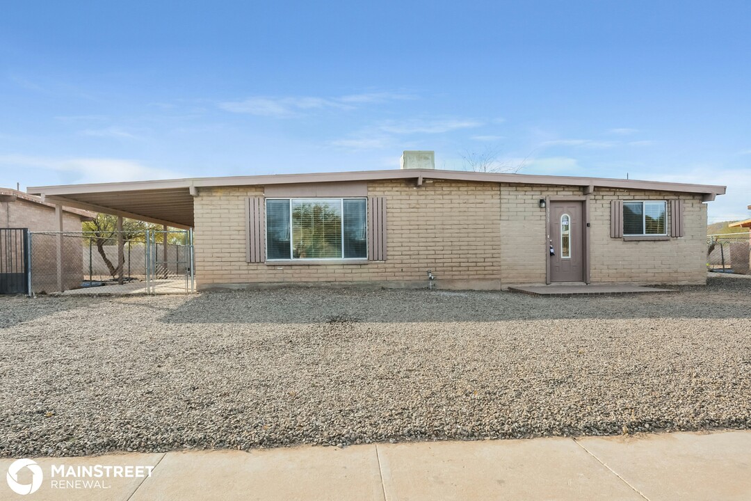 333 Inez Dr in Tucson, AZ - Building Photo