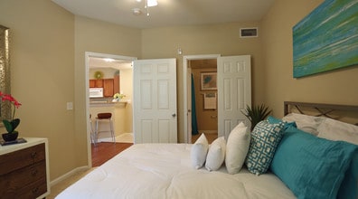 Rosemary in Conroe, TX - Foto de edificio - Building Photo