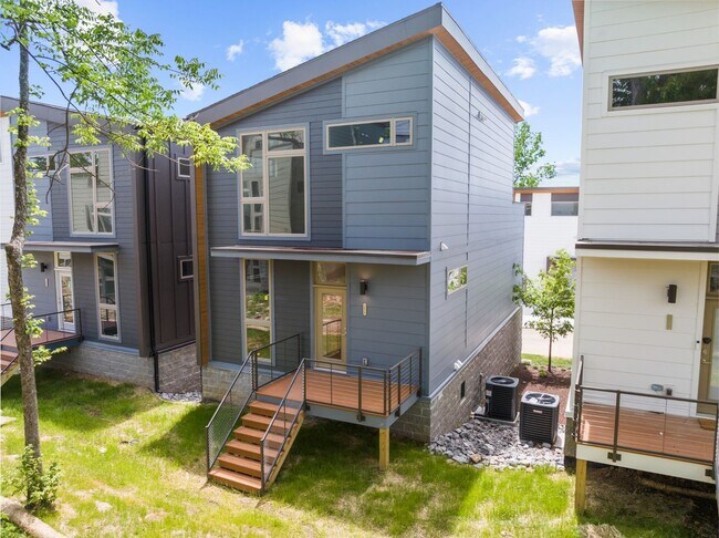 3038 Edwin Cir in Nashville, TN - Building Photo - Building Photo