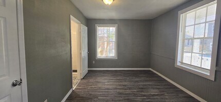 2911 N 17th St in Tampa, FL - Building Photo - Building Photo