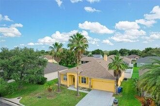 610 Terranova Dr in Winter Haven, FL - Building Photo - Building Photo
