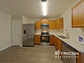 1710 Ledson Ct in Charlotte, NC - Building Photo - Building Photo
