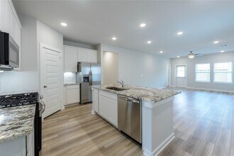 8626 Blueberry Ash St in Magnolia, TX - Building Photo - Building Photo