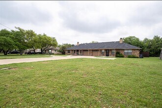 508 Hedgewood Dr in Georgetown, TX - Building Photo - Building Photo