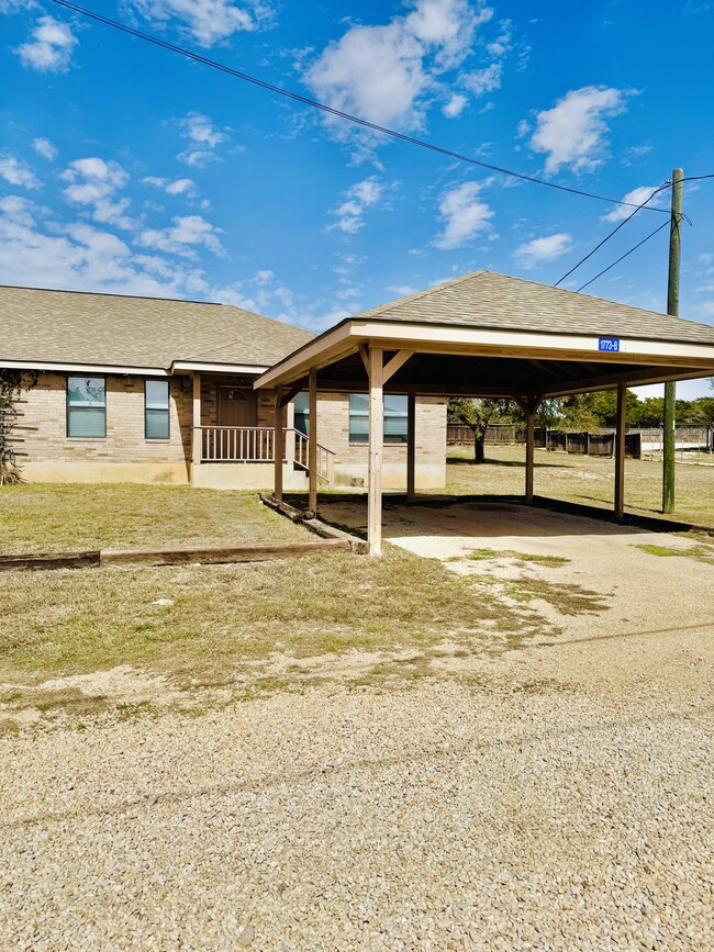 1773 Blessed Lane in Kerrville, TX - Building Photo - Building Photo