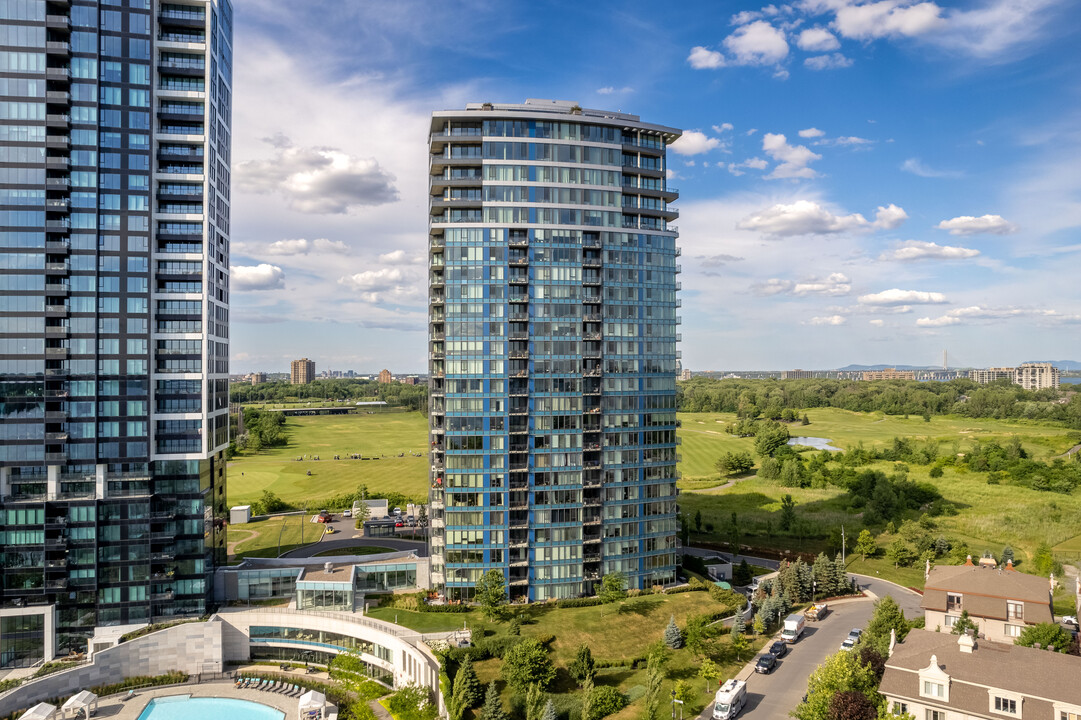 Symphonia in Montréal, QC - Building Photo