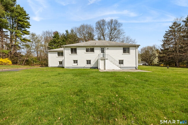 83 Jill Ln in Cheshire, CT - Building Photo - Building Photo