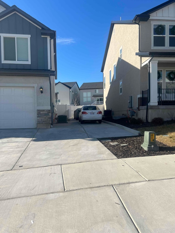 69 N Midland Dr in Saratoga Springs, UT - Foto de edificio - Building Photo