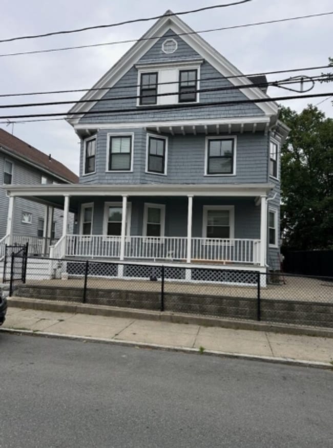 property at 41 Coolidge Rd