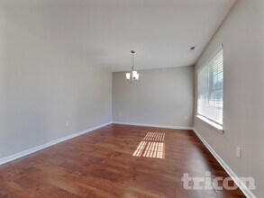 42 Folkstone Ct in Bunnlevel, NC - Building Photo - Building Photo