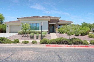 20424 W Summit Pl in Buckeye, AZ - Building Photo - Building Photo