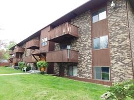 Kingswood Apartments