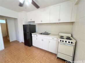 1718 Colburn St in Honolulu, HI - Building Photo - Building Photo