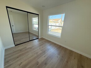11405 Lindale St in Norwalk, CA - Foto de edificio - Building Photo