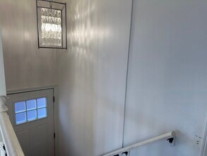 359 Buena Vista Ave in Oshawa, ON - Building Photo - Building Photo