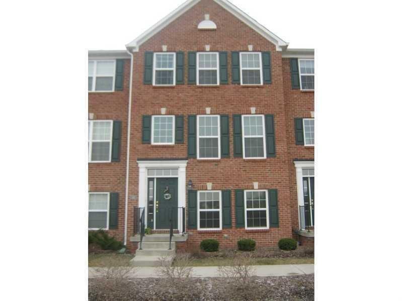 3422 N Golden Gate Dr in Westfield, IN - Building Photo