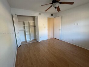 1040 NW 80th Ave in Margate, FL - Building Photo - Building Photo