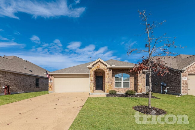 property at 810 Silverbell St